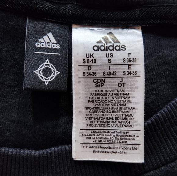 Adidas Cropped Wanderlust Thick Short Sleeve Black Shirt Sz Small Side Pocket - Picture 2 of 13